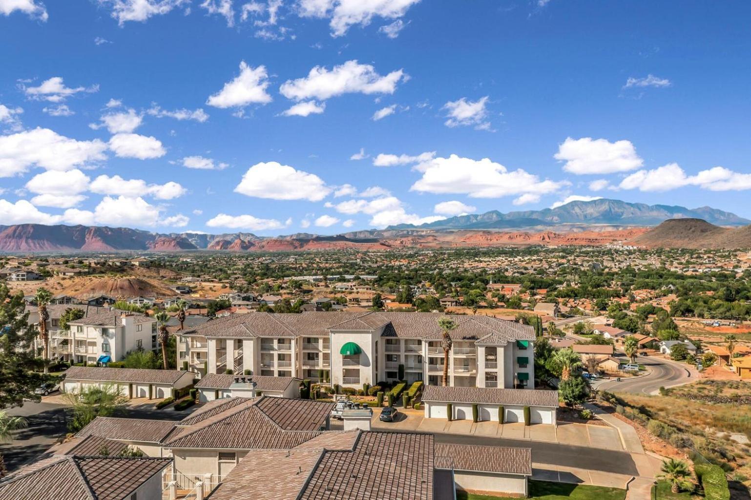 Modern Resort Condo - Pools, Courts & Scenic Views St. George Luaran gambar
